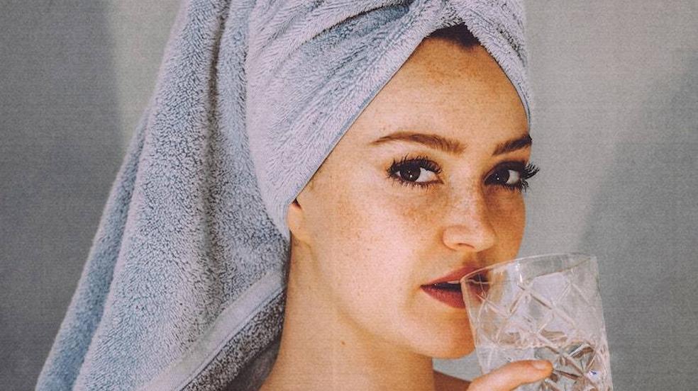 Limpieza facial: los mejores desmaquillantes para no acelerar el envejecimiento de la piel y eliminar la suciedad