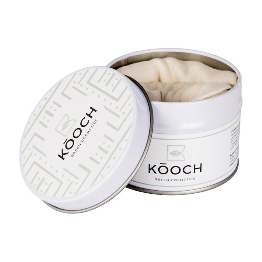 Perfectos para una limpieza sin residuos, estas muselinas se pueden lavar en la lavadora. Proporcionan una suave exfoliación de la piel, eliminando las imperfecciones y estando la piel más suave y lisa tras su uso. Se recomienda humedecerla con agua tibia antes de su uso para una correcta limpieza. (15,50 euros)