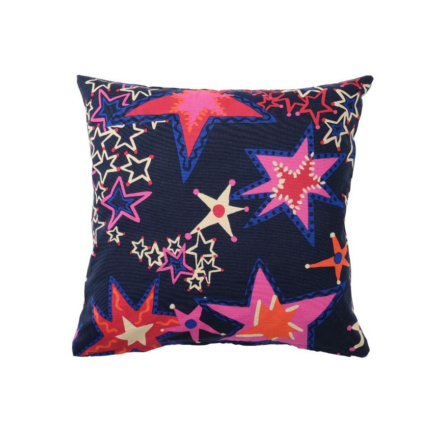 Funda de cojín en algodón 100% con estampado de estrellas y fondo azul (5 euros).