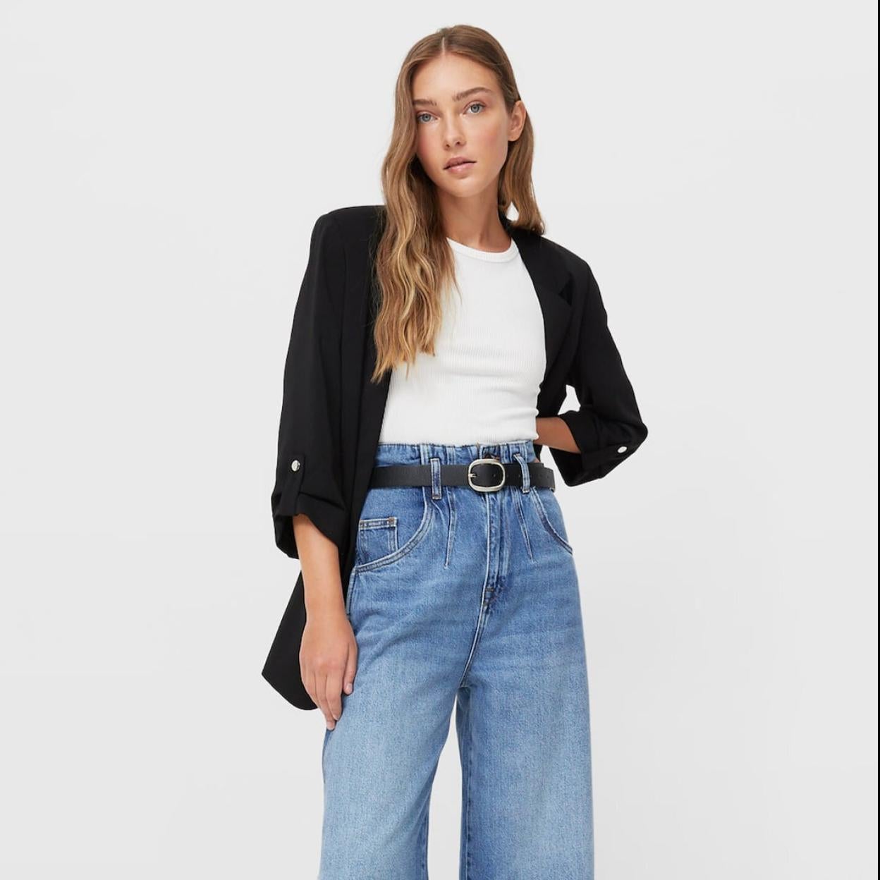 Pincha en la imagen para ver 7 looks infalibles de la nueva temporada de Massimo Dutti con los que hacerte ya antes de que se agoten.