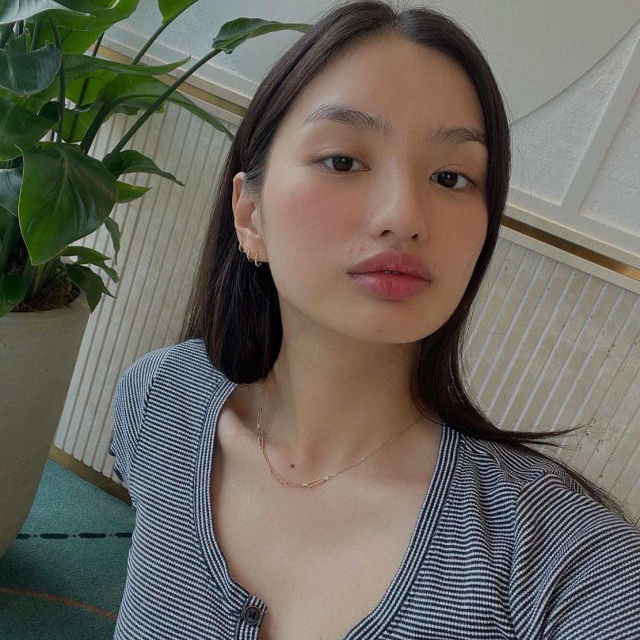 Pincha en la imagen para ver Los mejores sérums con ácido hialurónico por menos de 10 euros que serán tu imprescindible para una piel joven y perfecta