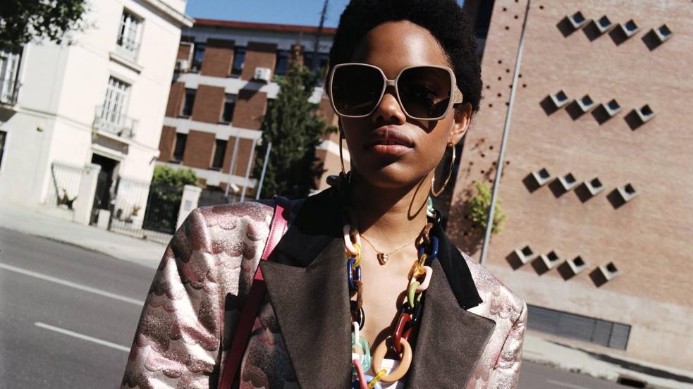 Maquillaje y peluquería: Yurema Villa (Ana Prado) para Guerlain y Mön Icon Team.