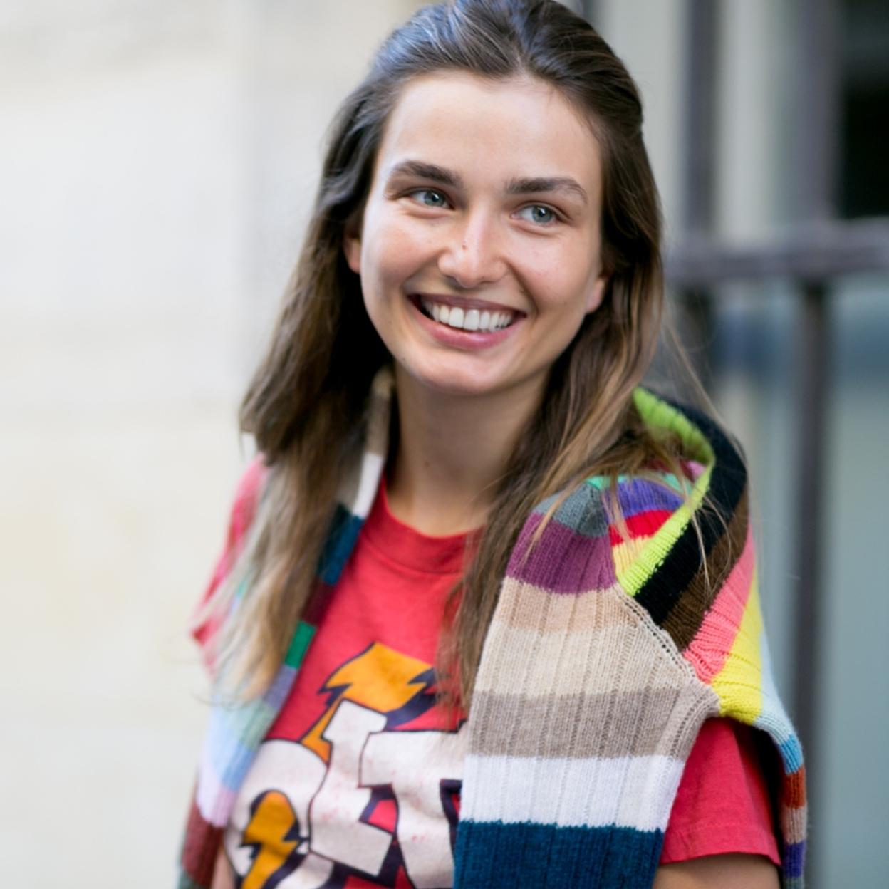 Pincha en la imagen para conocer las 10 mejores cremas antiedad de farmacia que te puedes comprar online ahora mismo. 