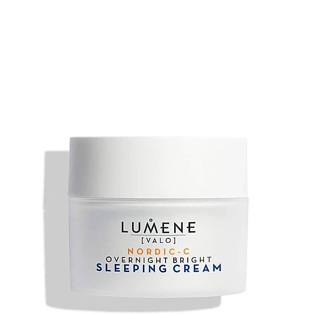Crema de noche Overnight Bright Nordic C [Valo] de Lumene. 25,45 euros
