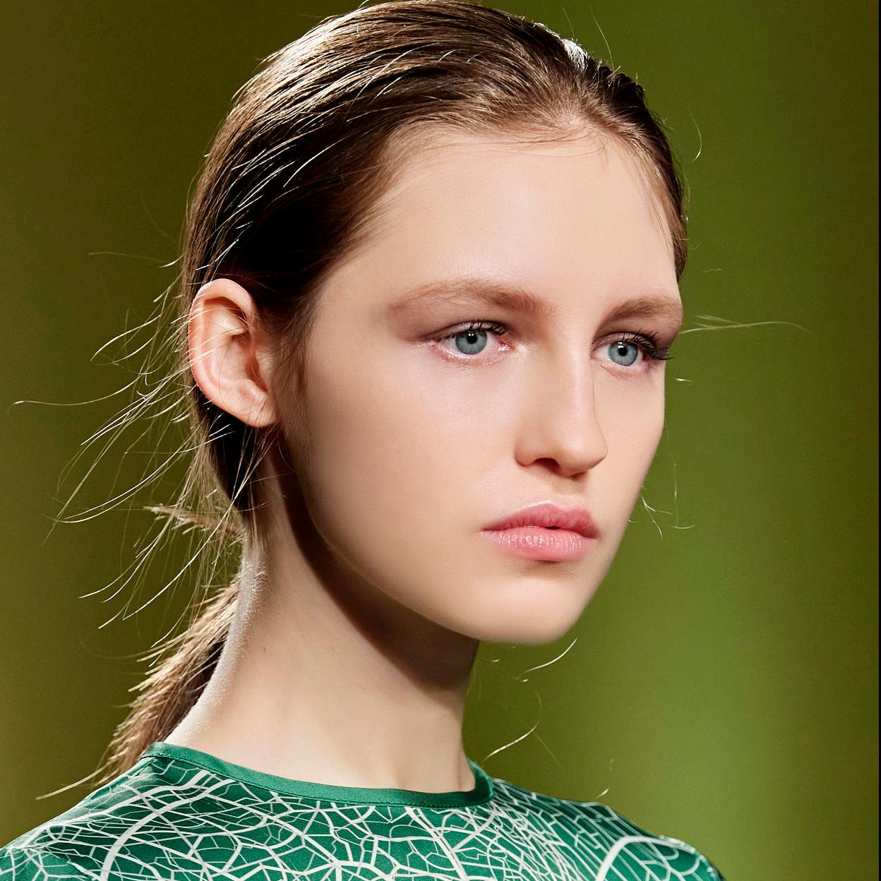 Pincha para ver 9 bases de maquillaje invisibles y con efecto muy natural