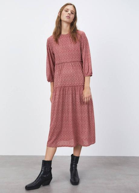 Imagen - El vestido de Sfera es de color rosa fuerta