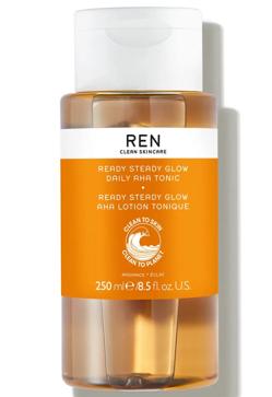 Imagen secundaria 2 - Tónico Ready Steady Glow Daily AHA de REN / Clinique Superdefense SPF25 Anti-Ageing Moisturiser / Emma Hardie Vitamin C Intense Daily Serum