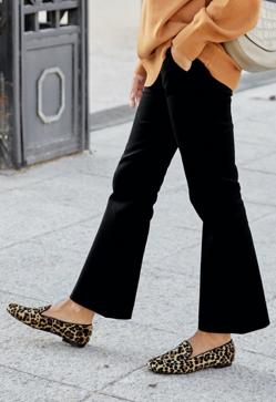 Imagen secundaria 2 - Estos son los zapatos planos, cómodos y que pegan con todo favoritos de las royal (y son perfectos para el entretiempo)