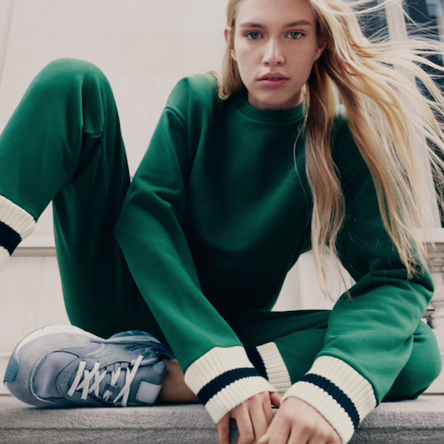 Pincha en la foto para ver los conjuntos de pantalón y sudadera más bonitos.