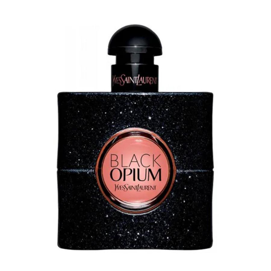 Black Opium, de Yves Saint Laurent, pertenece a la familia olfativa del almizcle floral amaderado y tiene un toque de aroma a café. Costaba 67,50 €, pero está rebajado a 36,95 €.