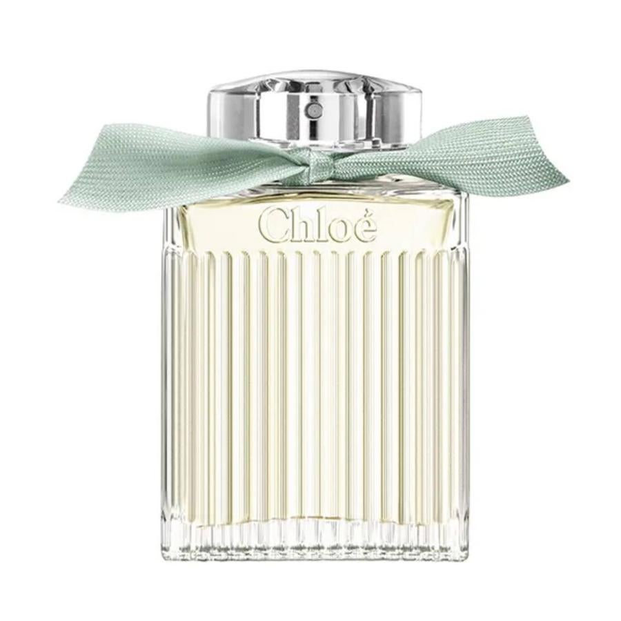 Naturelle, de Chloé, tiene un corazón de rosa orgánica. Esto le proporciona un aroma floral que resulta irresistible. Tenía un precio de 99 €, pero el descuento lo deja en 45,95 €.