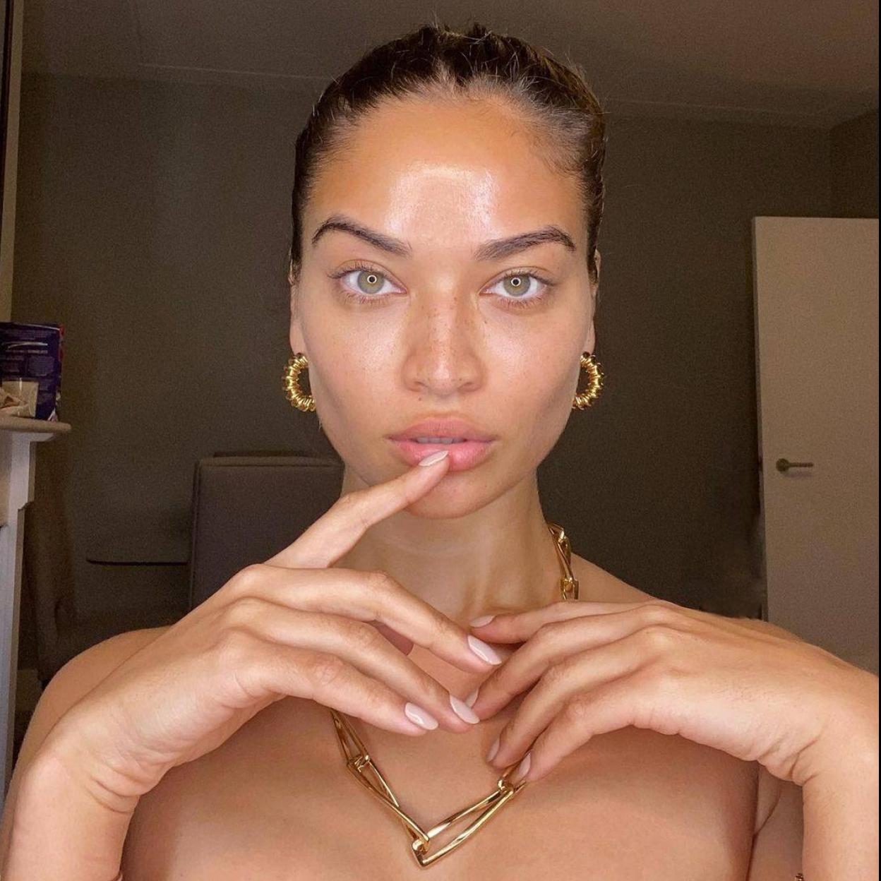 Pincha en la imagen para ver Las mejores (y asequibles) cremas hidratantes para pieles grasas para una rostro liso y sin brillos