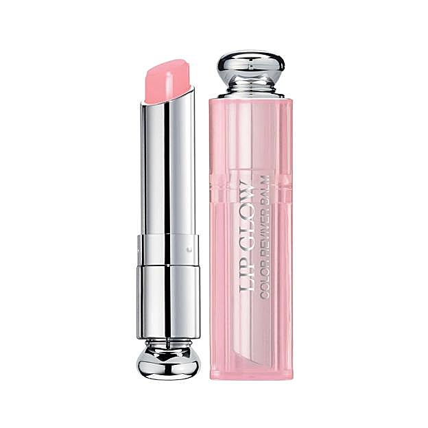 Bálsamo de labios Dior Addict Lip Glow. En Sephora por 37,99 euros.