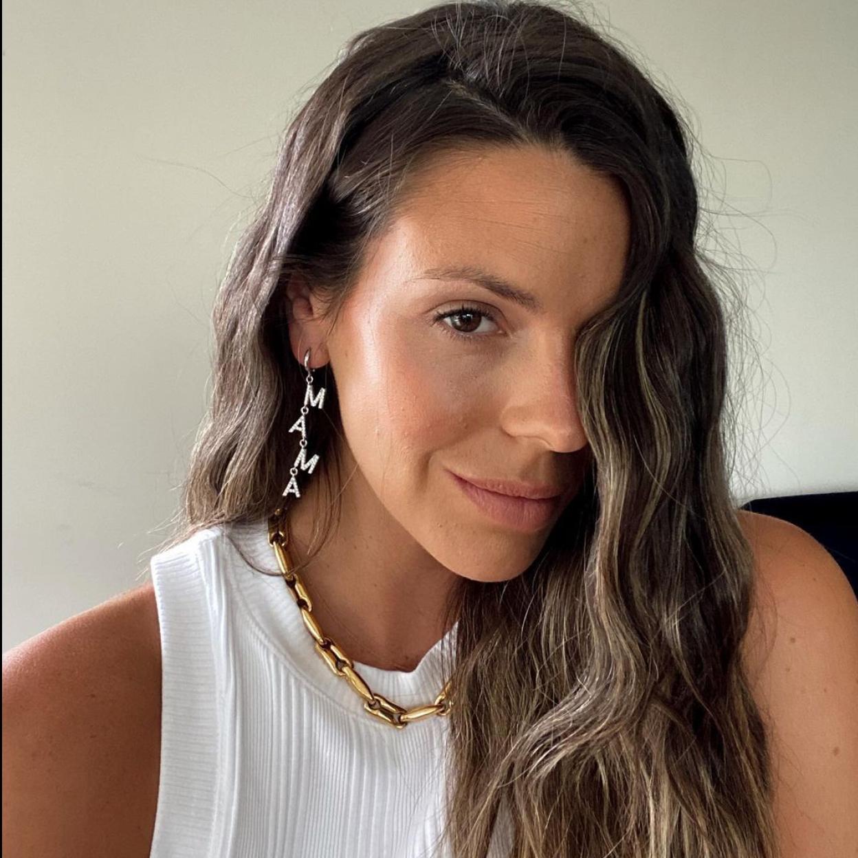 Pincha en la imagen para descubrir los productos de styling para el pelo que te ayudarán a conseguir las ondas de moda. 