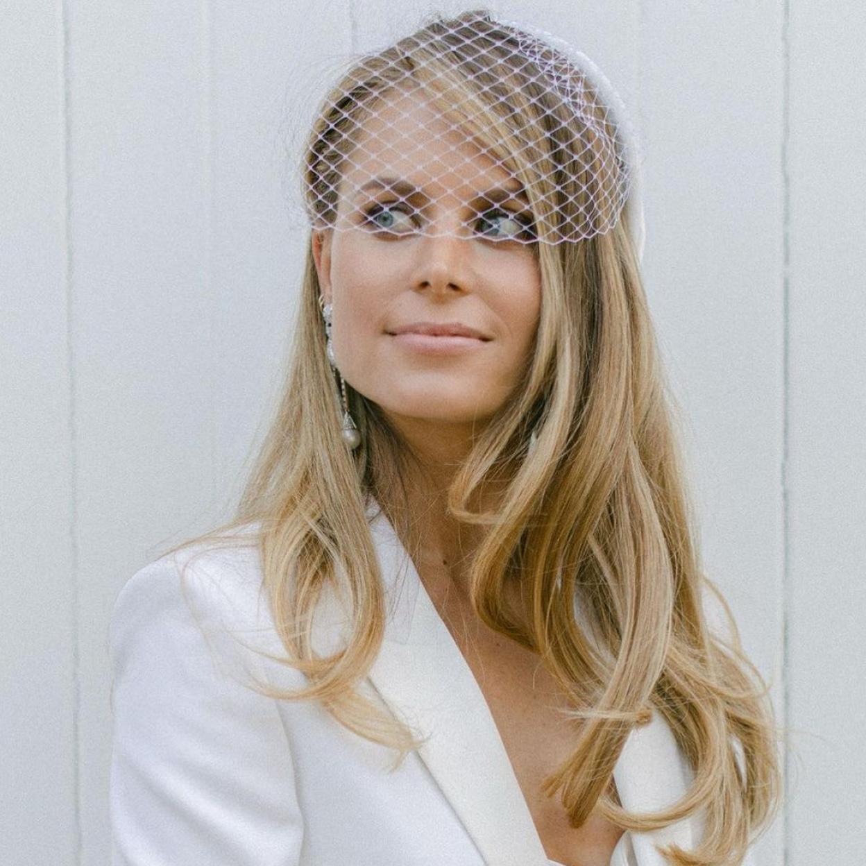 Irene Forte se ha casado con el primer novio de Carlota Casiraghi. Si quieres ver los mejores looks de la hija de cArolina de Mónaco, pincha en la imagen