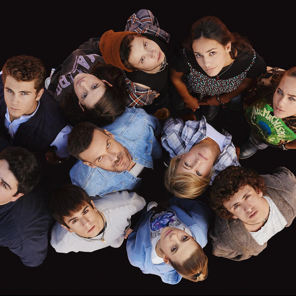 Pincha en la imagen para ver todos los estrenos de series de televisión de este mes. 