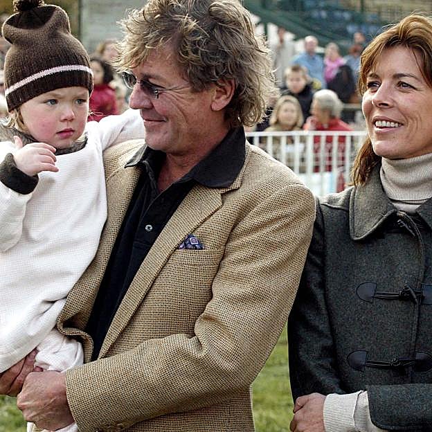 La complicada y difícil relación de Ernesto de Hannover con su hija, la princesa Alexandra, desde que se separó de Carolina de Mónaco 