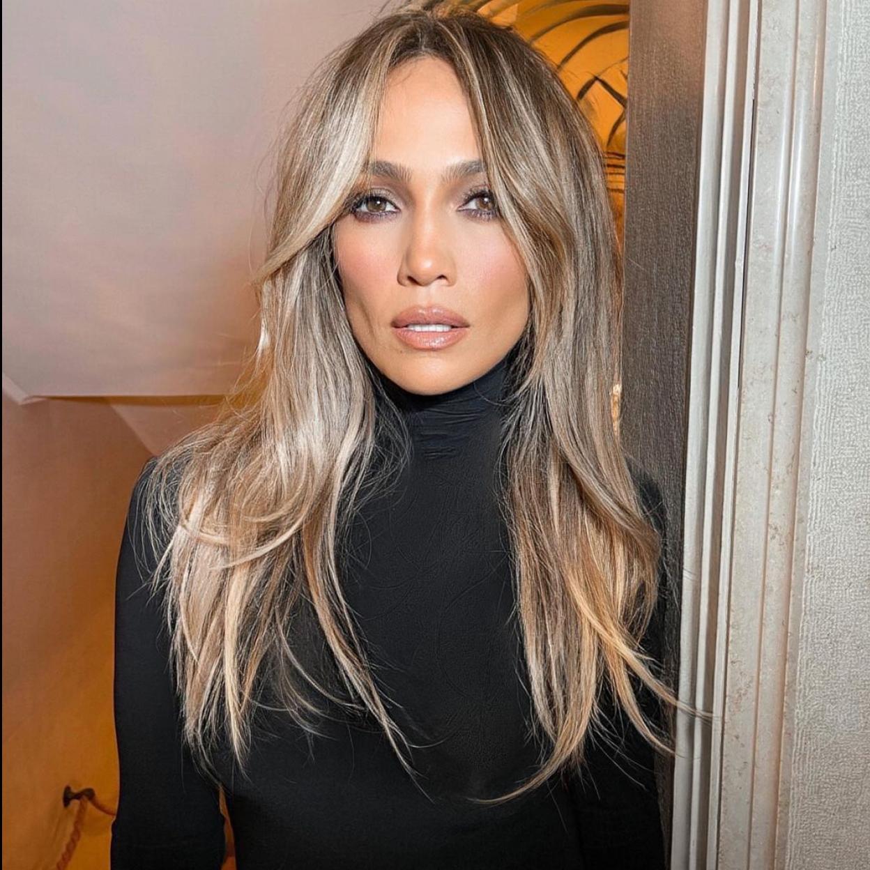 Pincha en la imagen para conocer los mejores productos para secar tu cabello al aire.