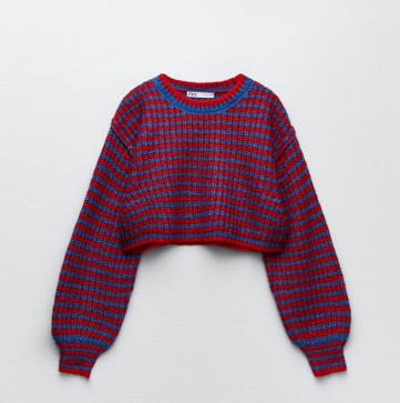 Imagen secundaria 1 - 1. Jersey con rayas de color rosa y verde con botones forrados (39,99 euros). 2. Jersey corto con mangas abullonadas y rayas de color rojo y azul de Zara (22,99 euros). 3. Jersey de rayas en color naranja, crudo y negro de Zara (49,99 euros). 