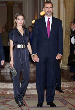 Imagen secundaria 2 - Los looks de la Reina en 2016, 2015 y 2013