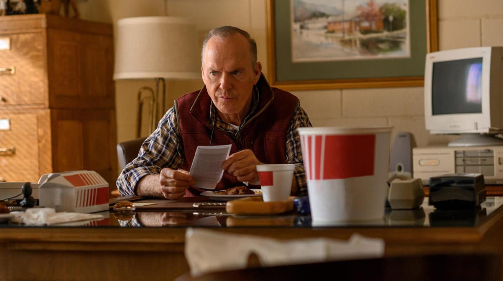 Michael Keaton protagoniza una serie dirigida por Barry Levinson sobre la crisis de la adicción a los opiáceos que ha destruido a comunidades enteras de EEUU en tiempos recientes. Una mirada a la responsabilidad de las farmacéuticas en esta drogadicción que incluye a un reparto de lujo con Kaitlyn Dever, Rosario Dawson, Michael Stuhlbarg, Will Poulter y Peter Sarsgaard.