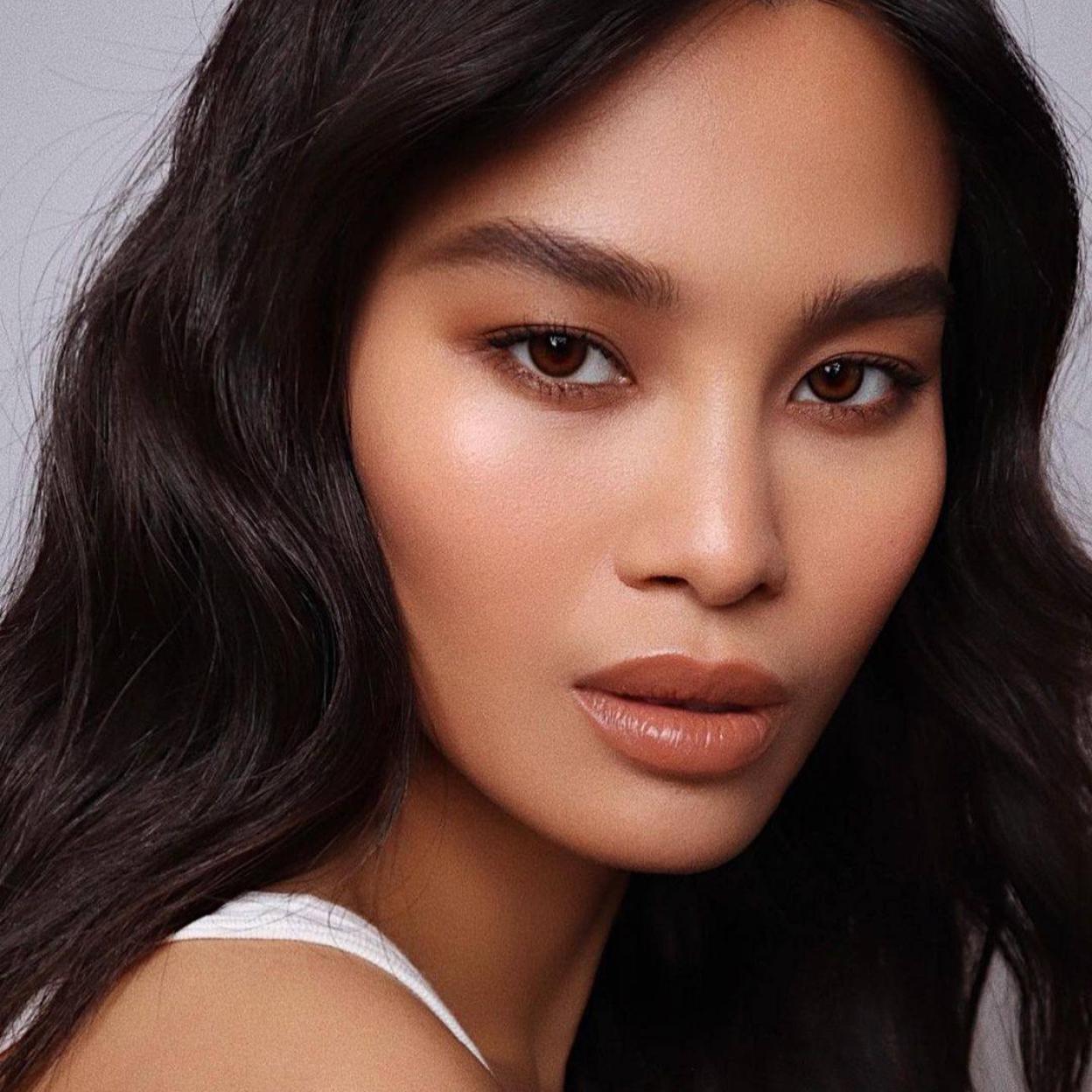 Pincha en la imagen para ver ¿Cejas rebeldes? Estos increíbles productos te ayudarán a domarlas y las tendrás tan perfectas que parecerá que te has hecho microblading