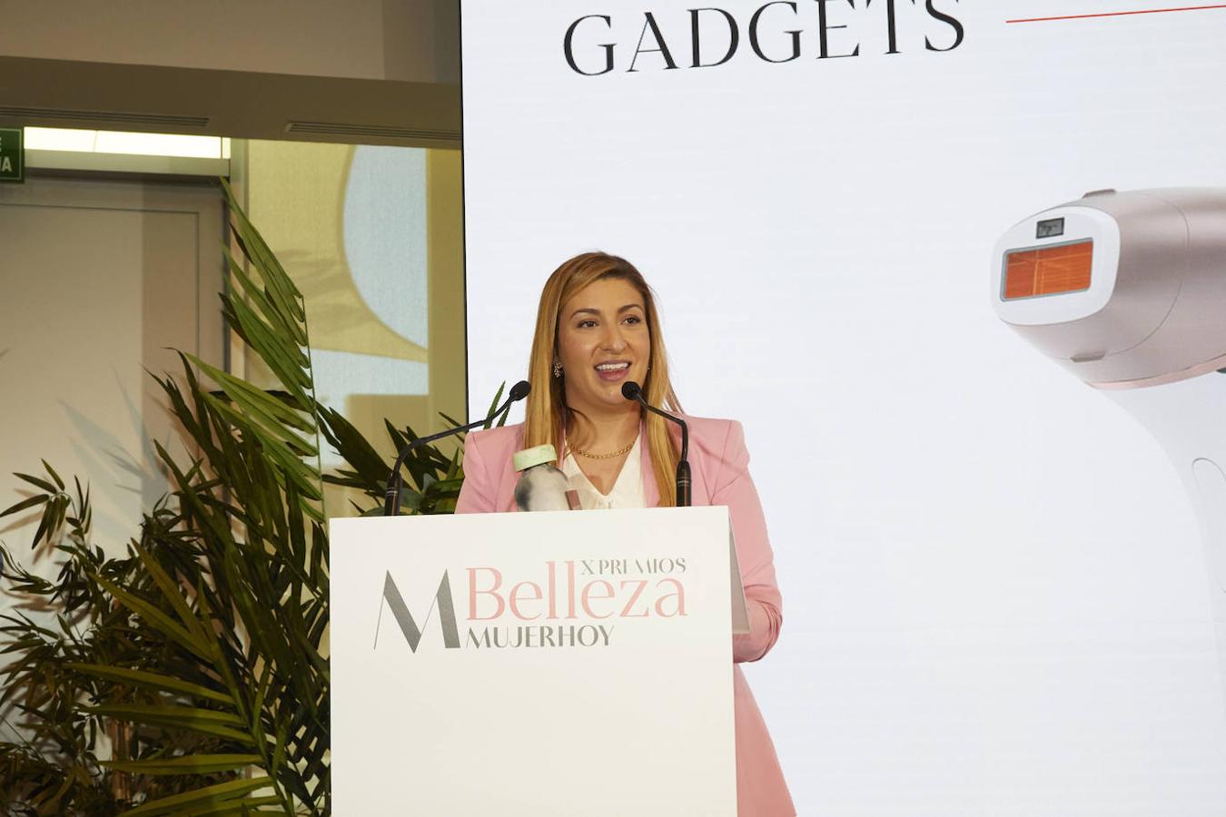 Se ha alzado con el premio Lumea de Philips, que ha recogido Patricia Vallehermoso, jefa de Producto de Philips Belleza.