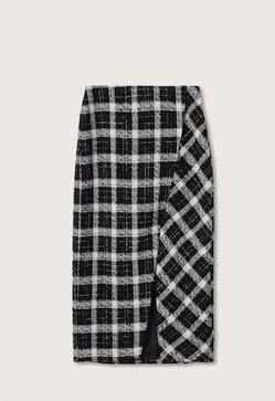 Imagen secundaria 2 - Jersey de punto y falda de tubo: 3 estilismos para que te apuntes al look de oficina que sienta bien en todas las tallas