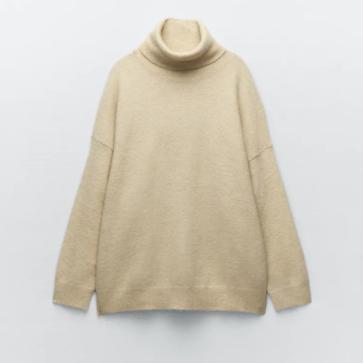 Imagen secundaria 1 - Jersey de punto y falda de tubo: 3 estilismos para que te apuntes al look de oficina que sienta bien en todas las tallas