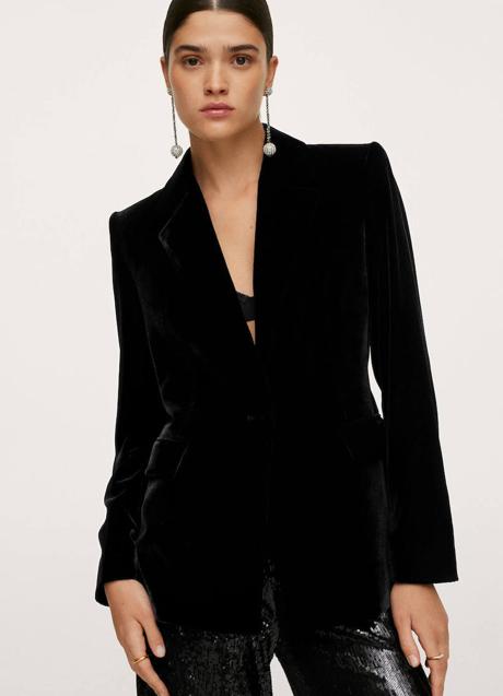 Imagen - La americana de Mango está disponible en una amplia variedad de tallas