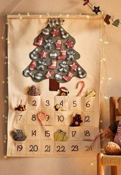 Imagen secundaria 2 - Puedes encontrar calendarios de Adviento tan bonitos como estos en Westwing (cpv), Amazon (13 euros) y en Zara Home (29.99 euros).