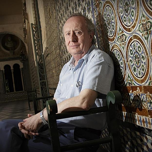 Discreto y peculiar: quién es el Duque de Segorbe, el hijo menor de la Duquesa de Medinaceli que ha vuelto al ojo público por las disputas sobre la herencia familiar con sus sobrinos