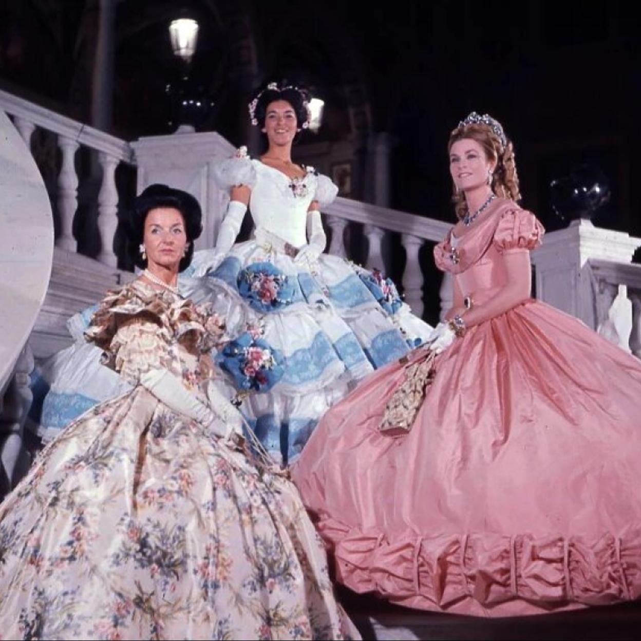 Si quieres ver cómo era la relación de Grace Kelly con sus hijos, pincha en la imagen