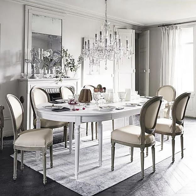 Esta mesa de comedor extensible de Maisons du Monde cuesta 919 euros.