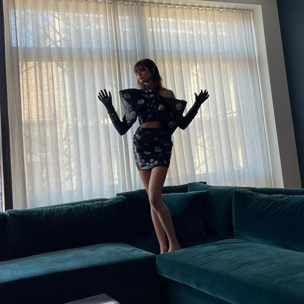 Pincha en la foto para ver 15 prendas de fiesta de Zara con las que te convertirás en la mejor vestida. 