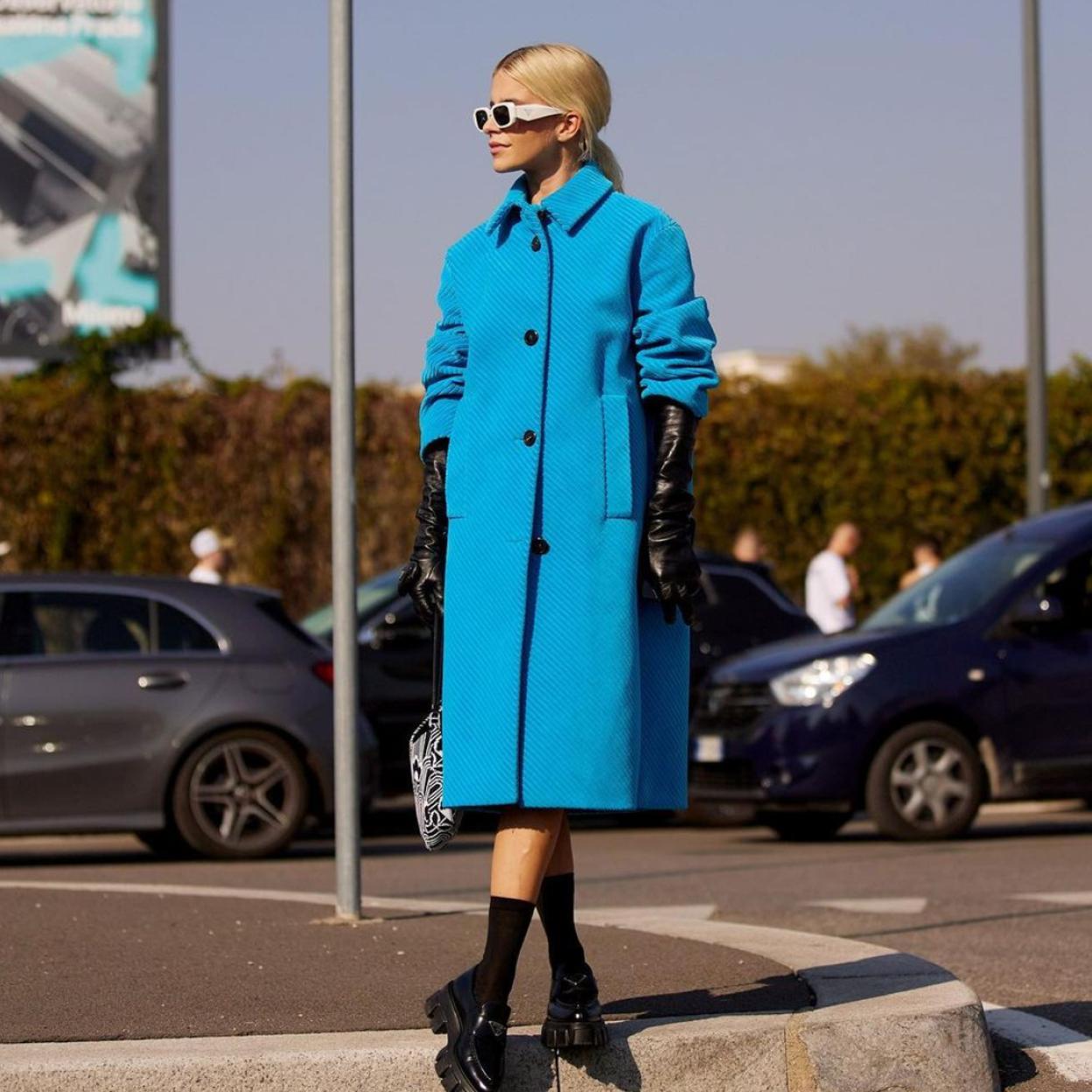 Pincha en la imagen para ver cinco abrigos clásicos de Zara que nunca pasan de moda y en los que debes invertir este invierno. 