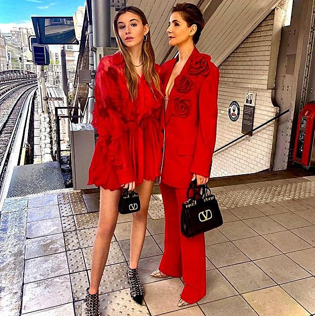 Clotilde y su hija Victoria de Sanoya, la princesa influencer