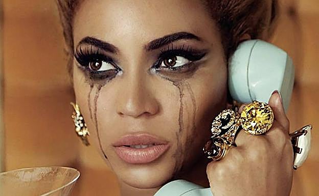 Beyoncé en el vídeo de Why don't you love me