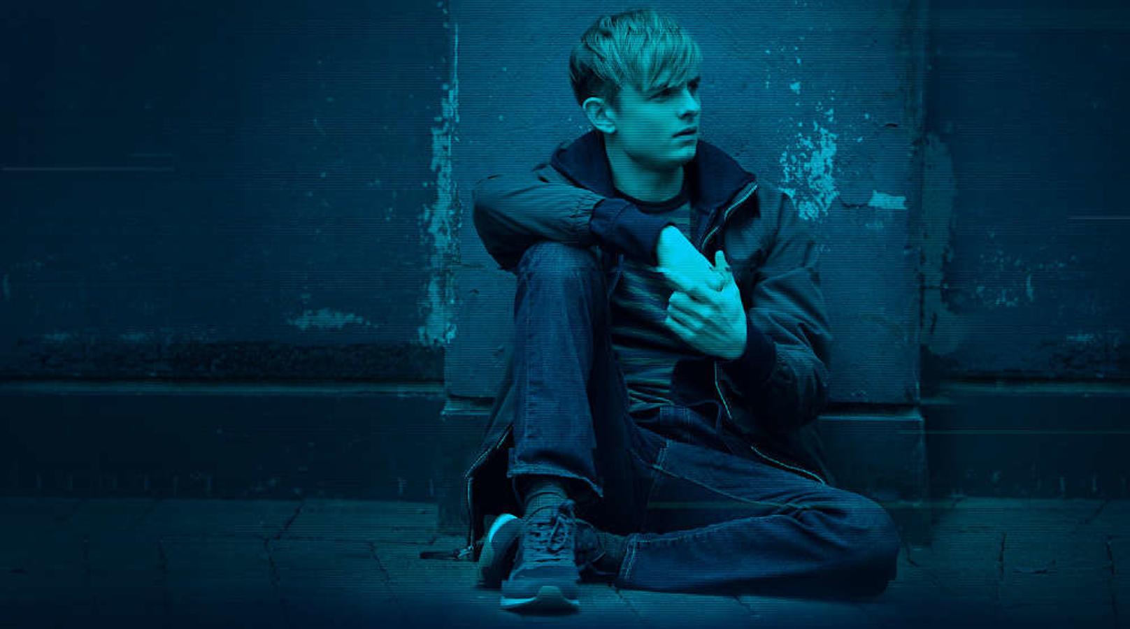 Todavía afectado por su traumática experiencia en Point Blanc, Alex intenta recuperar la normalidad en su vida y desentenderse de su identidad de espía. Pero, cuando el padre de su nueva amiga Sabina es víctima de un brutal ataque de Yassen Gregorovich, Alex vuelve a verse arrastrado sin remedio al mundo del espionaje. Esta vez, sin el apoyo de sus hasta ahora aliados del MI6. Con la ayuda de Jack, Sabina y Tom, Alex debe desentrañar una siniestra conspiración internacional que implica al Pentágono, a un peligroso ‘hacker’ llamado Ed y al multimillonario magnate de la tecnología Damian Cray. Las respuestas a todas las incógnitas podrían estar dentro del último gran lanzamiento de Cray: el videojuego 'Serpiente emplumada', convertido en un fenómeno global.