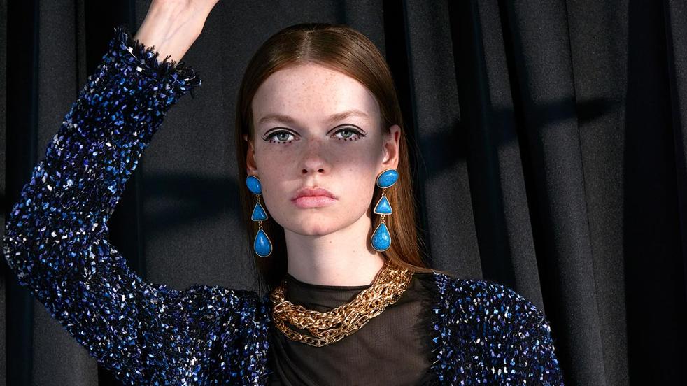 Chaqueta, vestido, pantalones... Las prendas de lentejuelas más bonitas (y baratas) del momento están en la nueva colección de Sfera