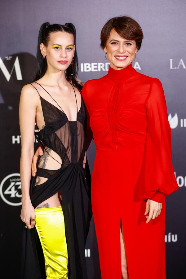 Glamour, emoción, activismo y mucho poderío: lo mejor de la gala de entrega de los Premios Mujerhoy 2021