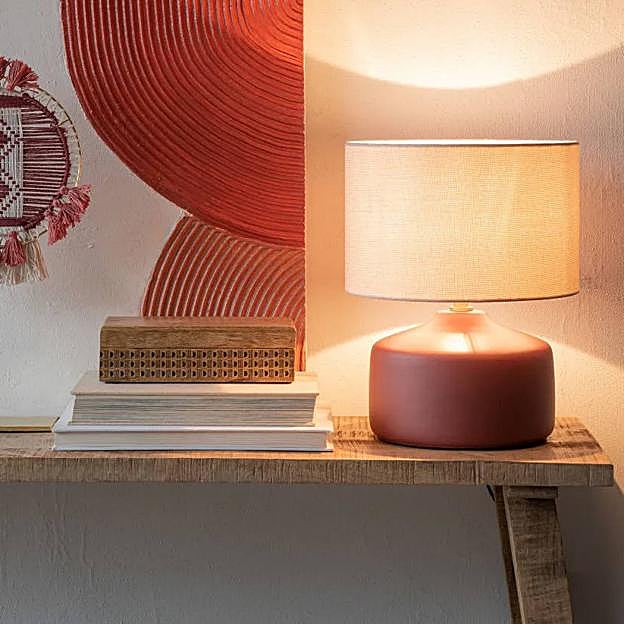 Zaida tiene una base de cerámica de terracota