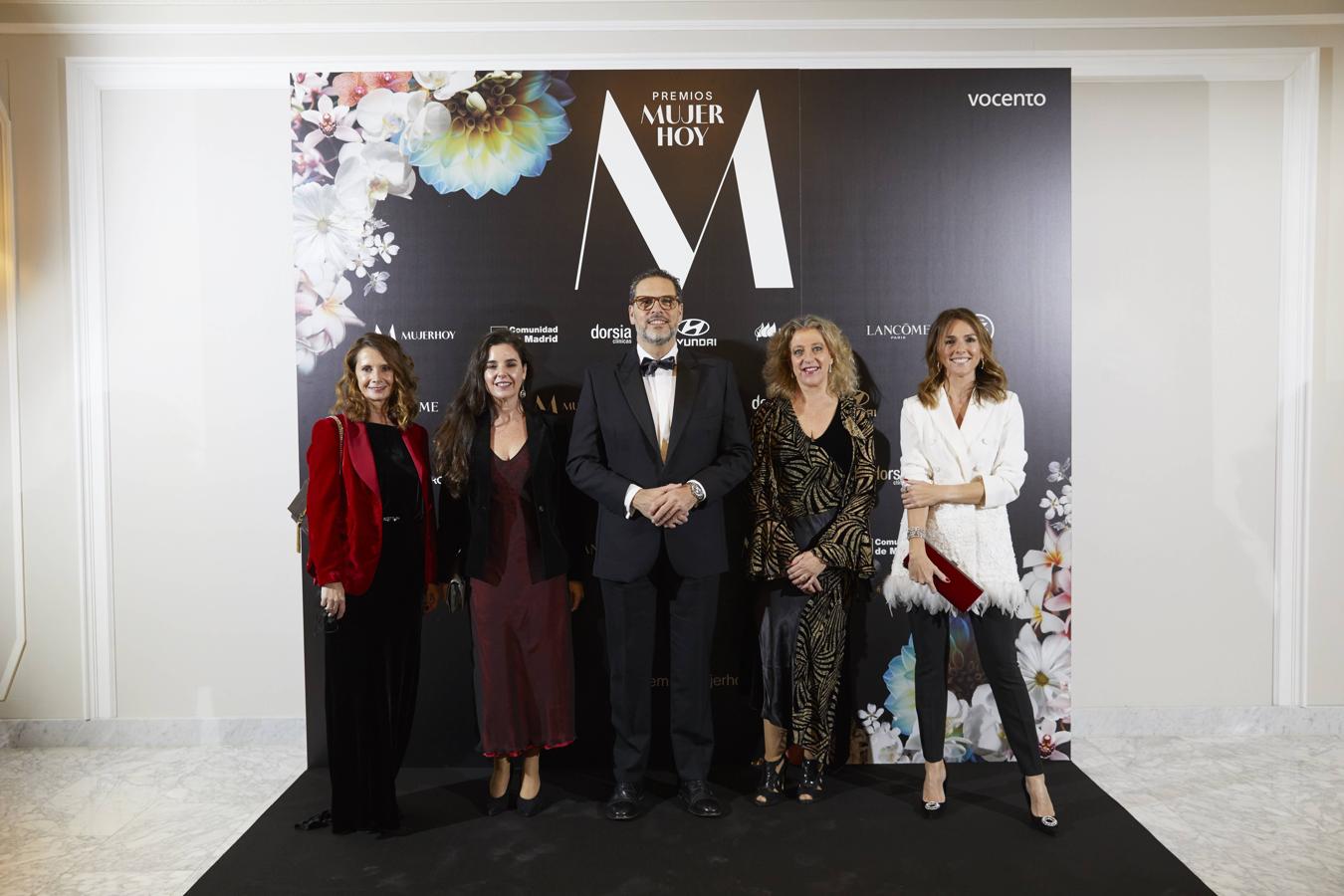 Glamour, emoción, activismo y mucho poderío: lo mejor de la gala de entrega de los Premios Mujerhoy 2021