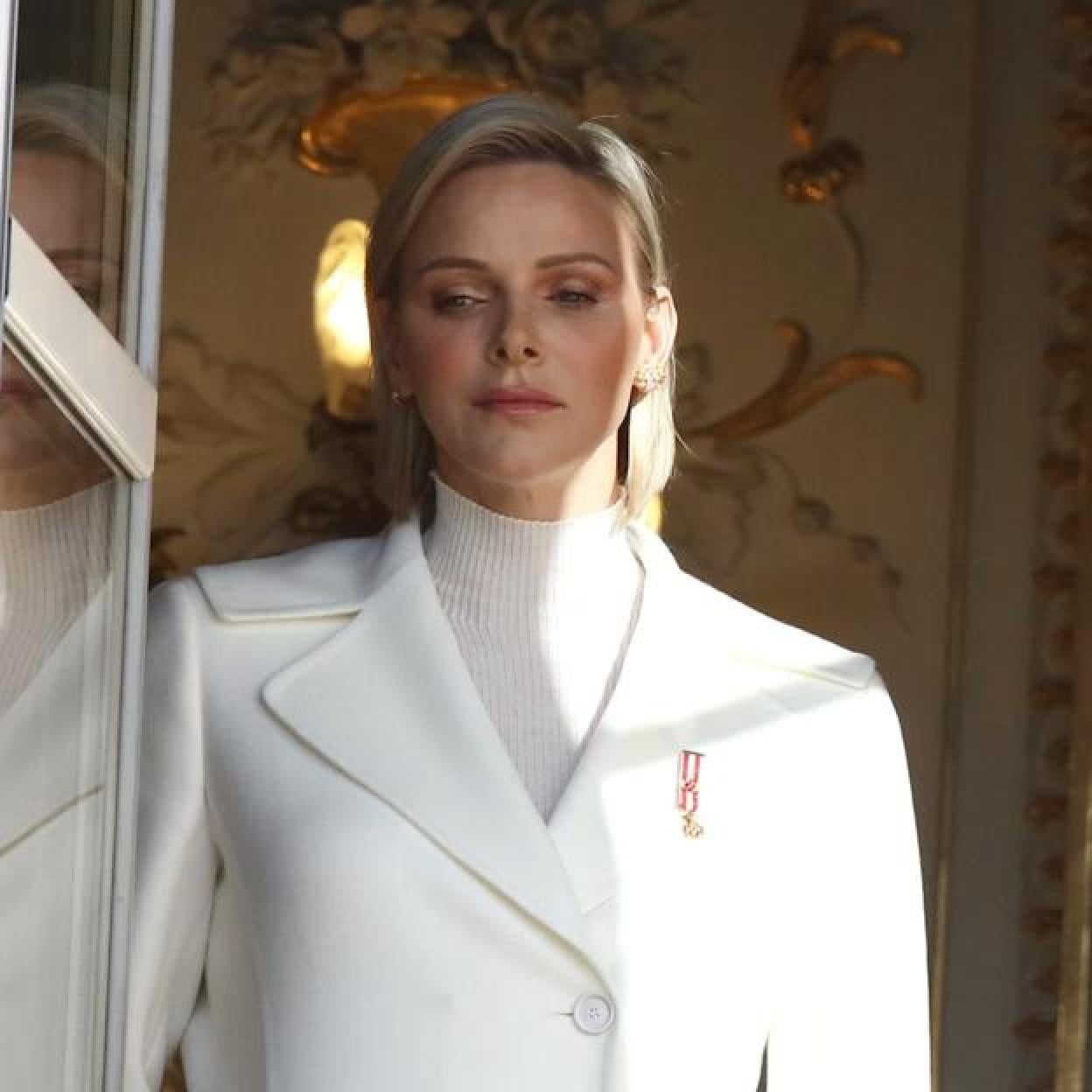 Victoria de Suecia, Catalina Amalia de Orange, Charlène de Mónaco, Diana de Gales: princesas deprimidas, bulímicas, estresadas, mudas… ¿Qué está pasando?