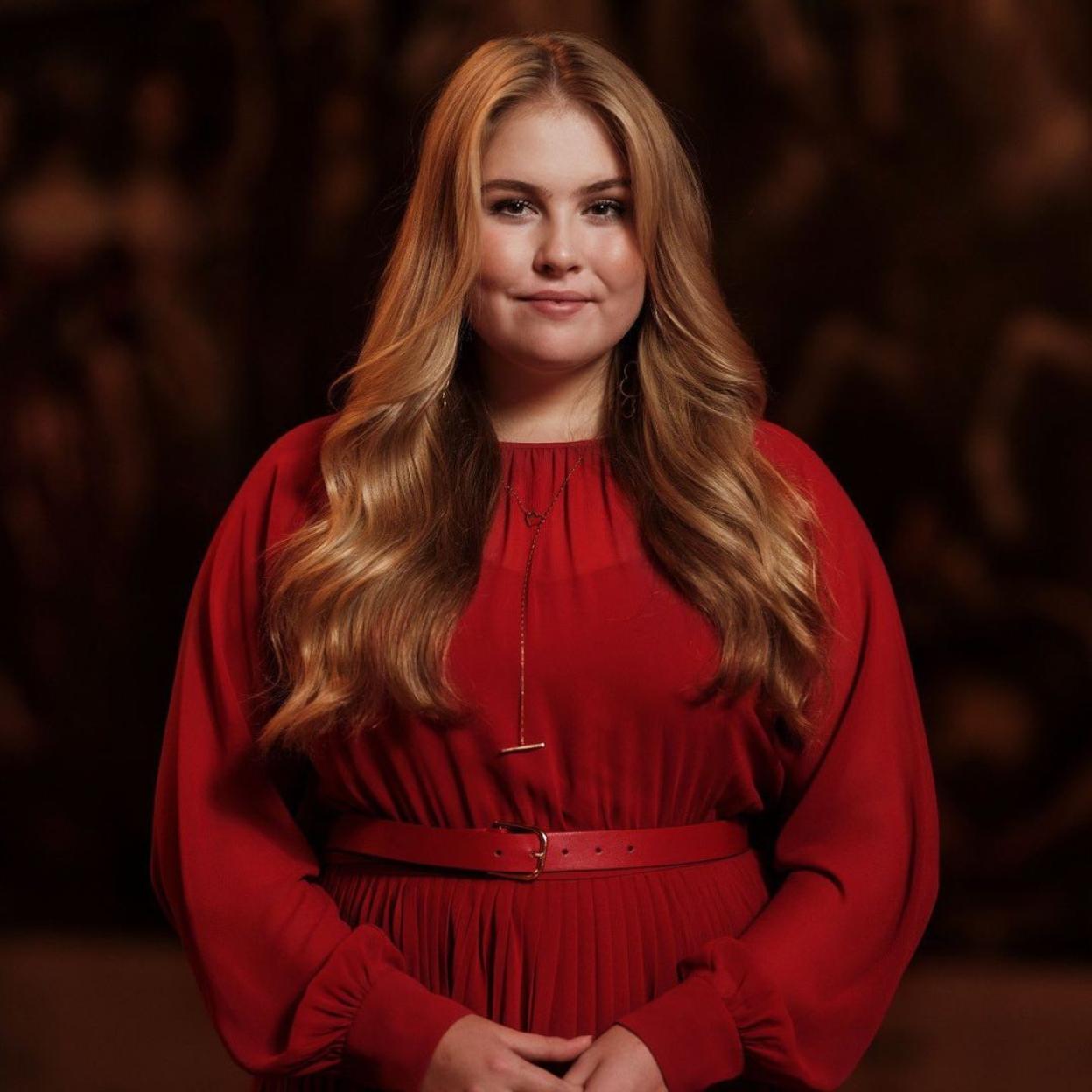 Si quieres ver los mejores looks de la princesa Catalina Amalia de Orange, pincha en la imagen