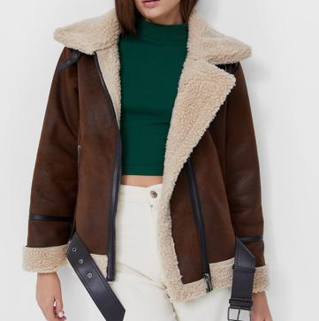 Imagen secundaria 1 - Mango, Bershka o Stradivarius: tenemos la versión low cost del abrigo de doble faz de Blanca Suárez tan bonito y original