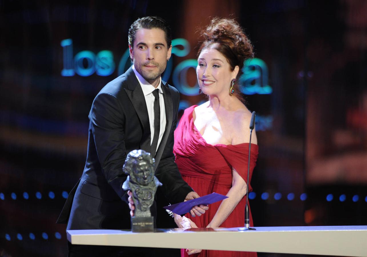 Solo dos actrices españolas pueden presumir de haber conseguido cuatro premios Goya por su trabajo interpretativo: Carmen Maura y Verónica Forqué. 