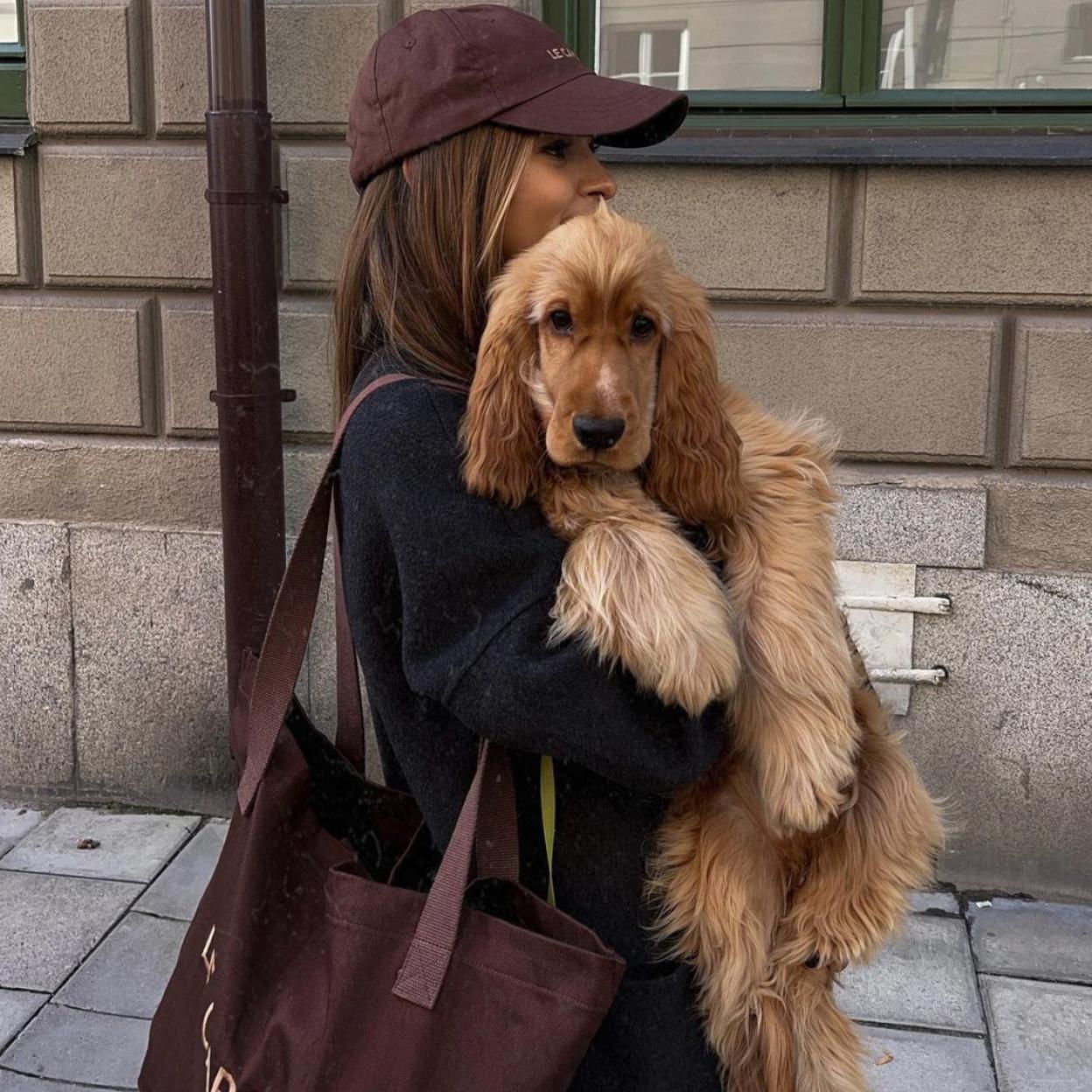 Pincha en la foto para ver 15 bolsos de tela cómodos y fresquitos perfectos tanto para el día a día. 
