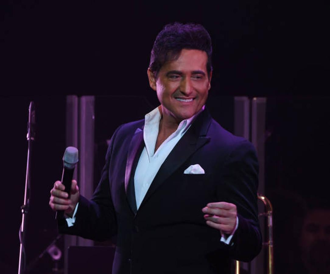 El cantante Carlos Marín, la voz española de Il Divo, fallecía el 19 de diciembre en el hospital de Manchester por complicaciones respiratorias a causa del covid-19.