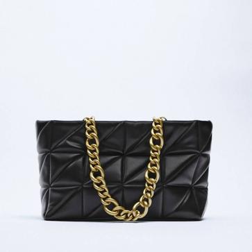 Imagen secundaria 1 - Bolsos grandes, cómodos, prácticos, elegantes y perfectos que tienes que tener ya fichados para las rebajas